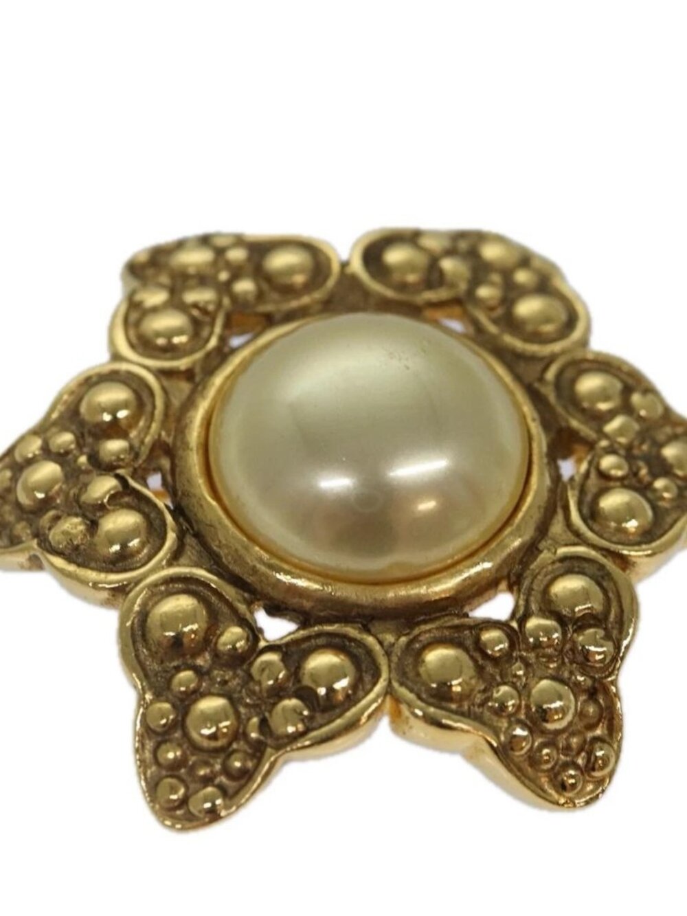 CHANEL Brooch Metal Gold Tone CC Auth bs17053V
